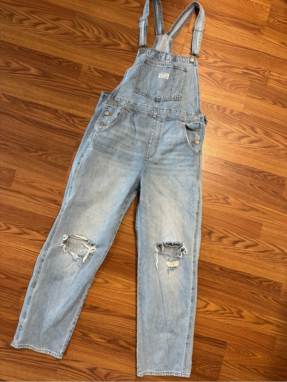 Levi’s Light Wash Distressed Denim Overalls Medium